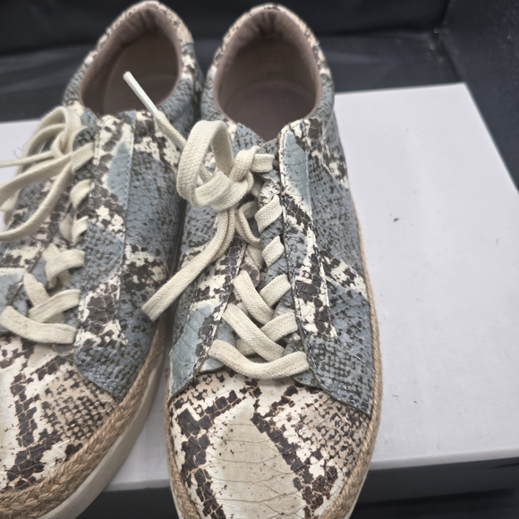 Crown Blue and‎ Cream Snakeskin Sneakers - Picture 5 of 7